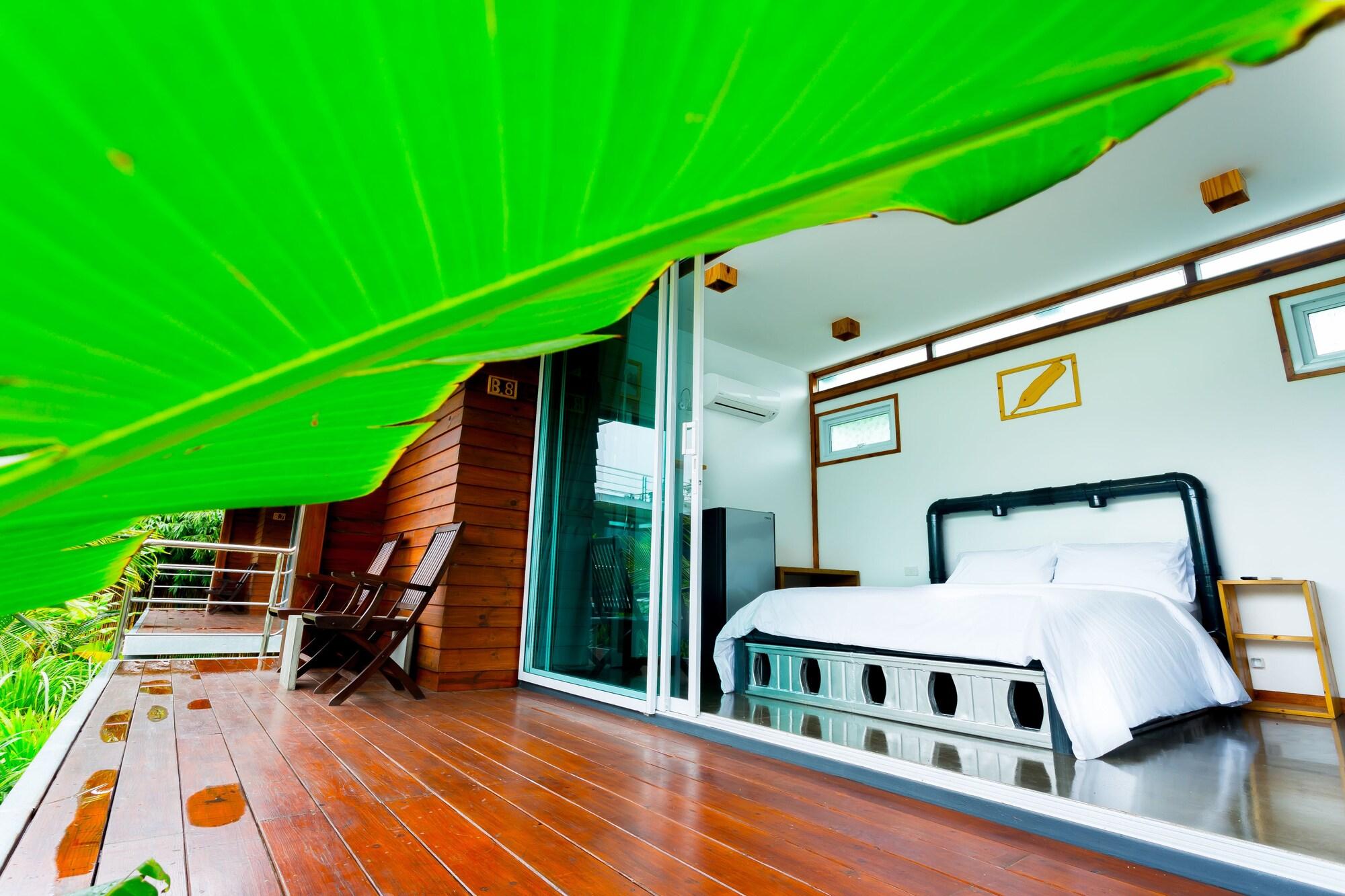 Baan Boom Boxes Eco Friendly Resort Маенам Экстерьер фото