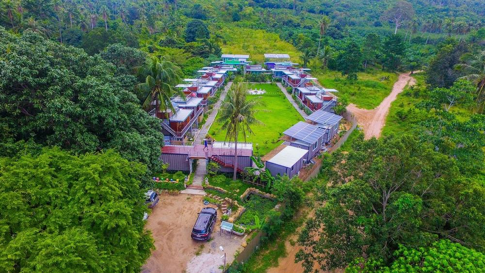 Baan Boom Boxes Eco Friendly Resort Маенам Экстерьер фото