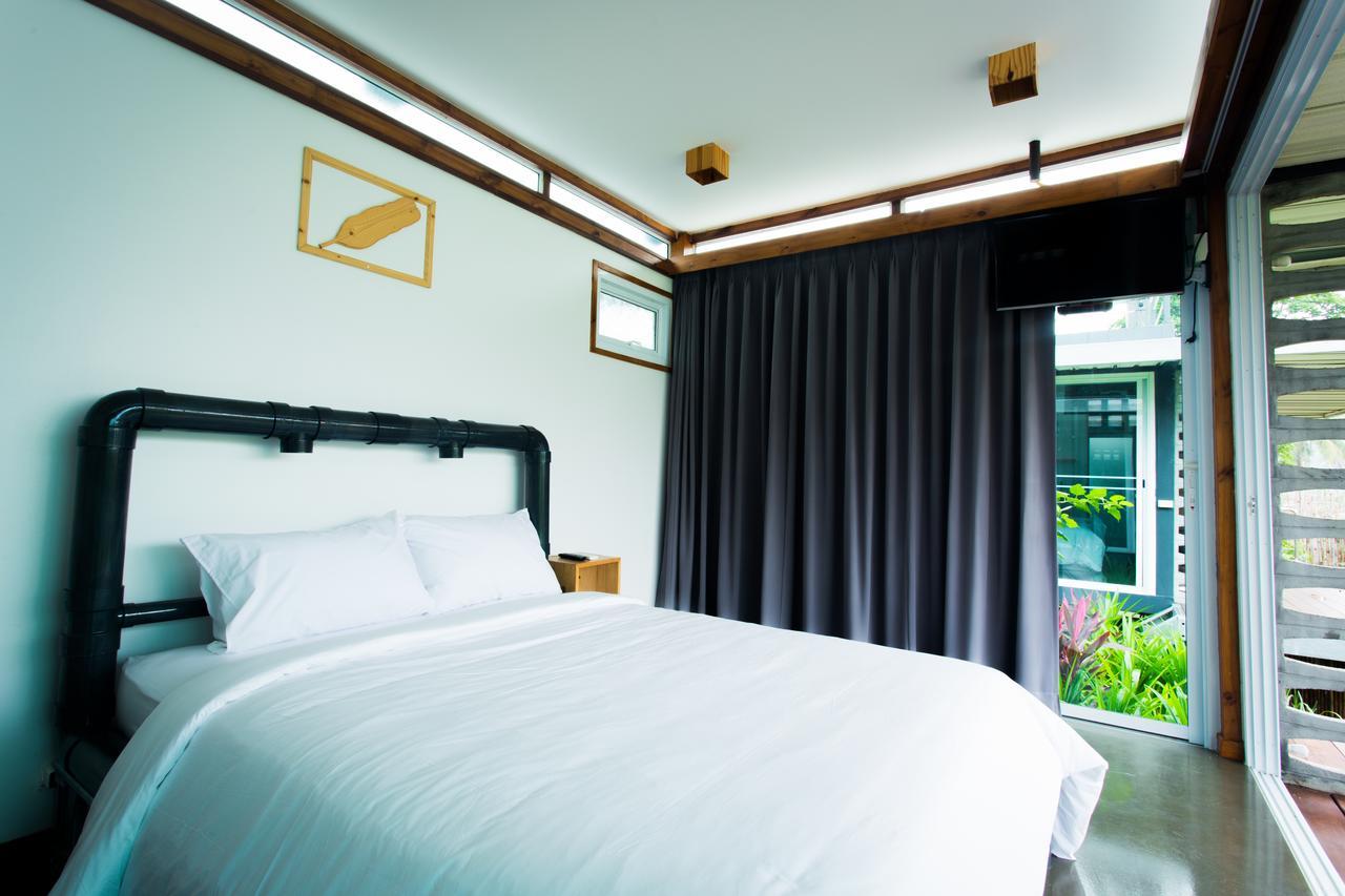 Baan Boom Boxes Eco Friendly Resort Маенам Экстерьер фото